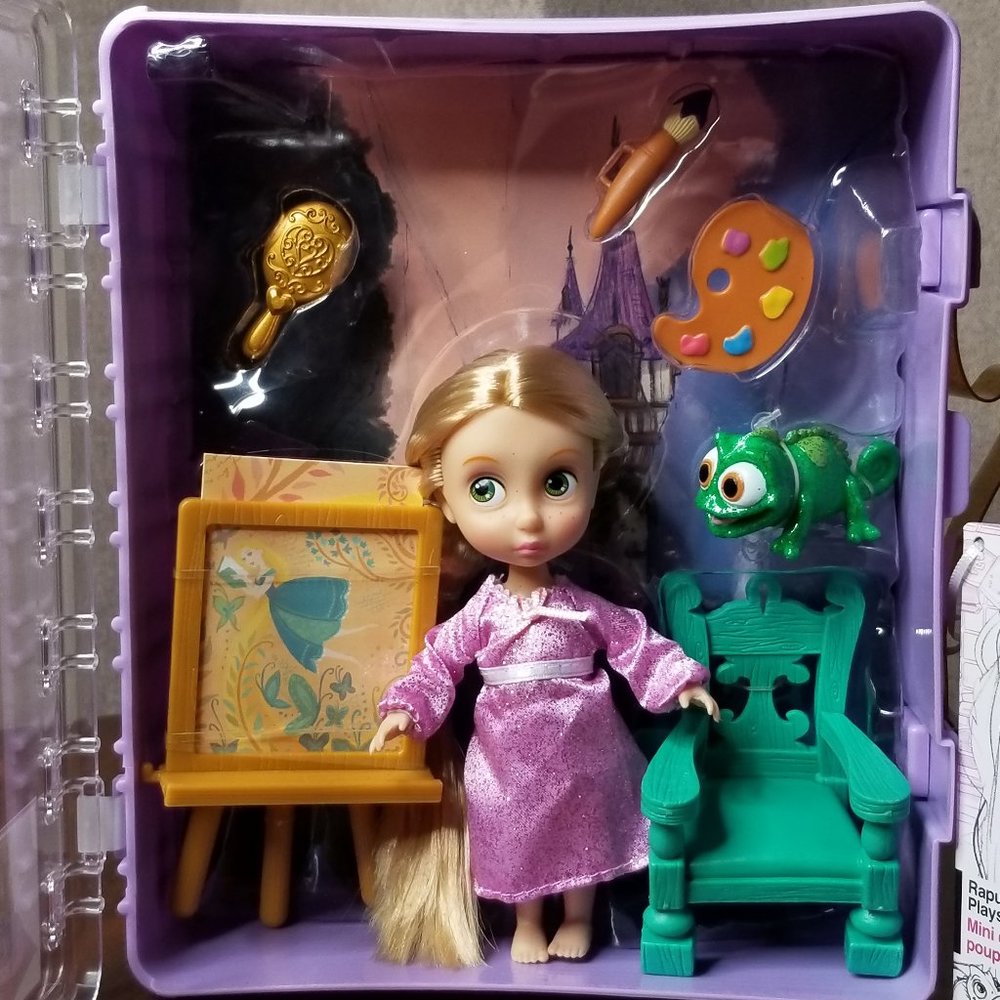 Authentic DisneyStore Rapunzel Animator's Collection Mini Doll Playset 5"Tangled